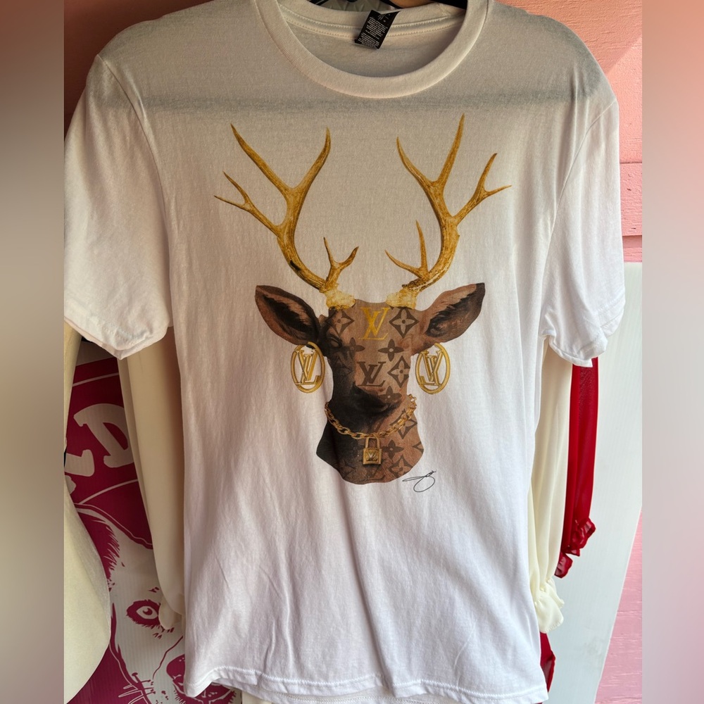 District White Tee Designer LV deer Gold Antler Graphic NEW size small